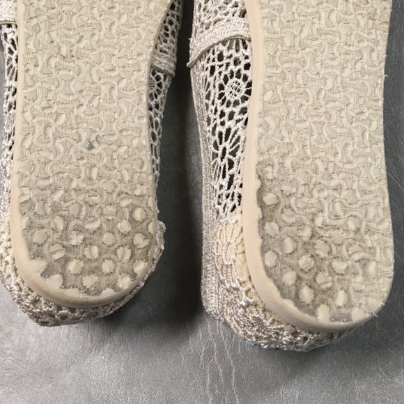Toms Natural/Ecru Crochet Flats 8.5 - Picture 5 of 9